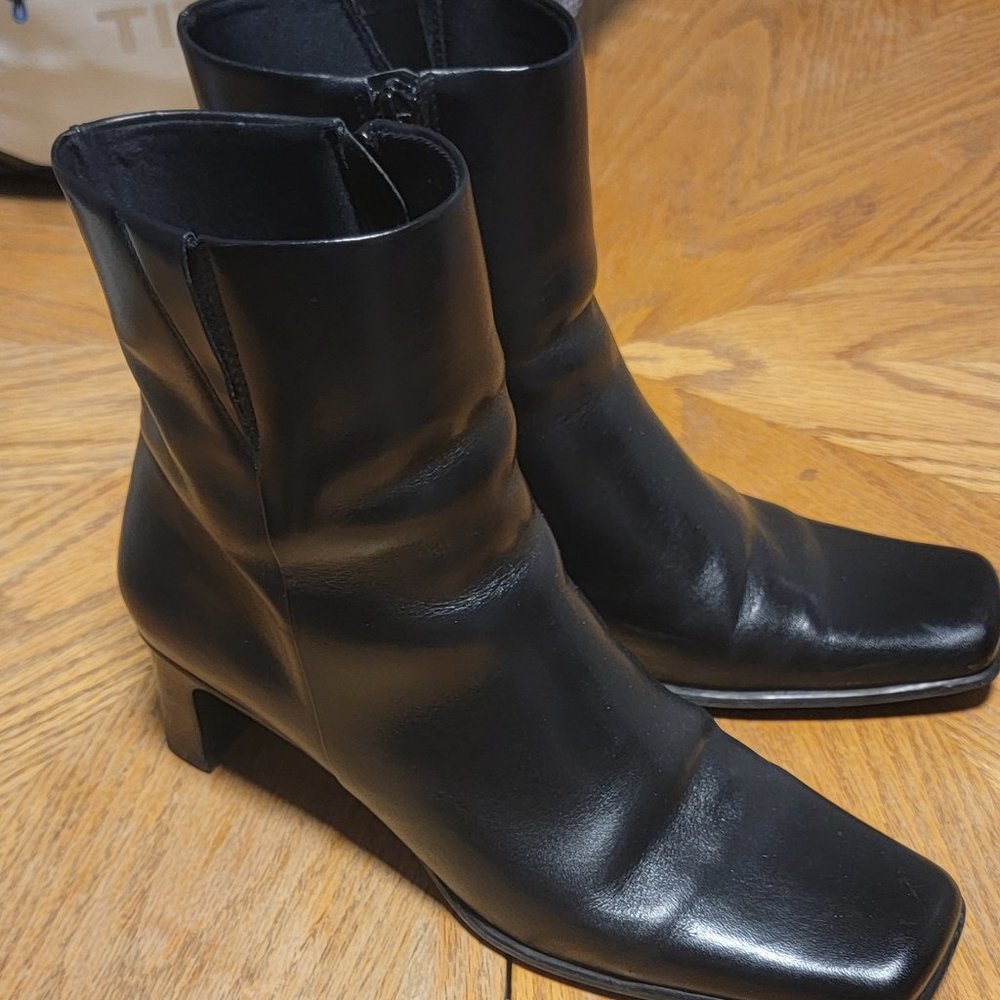 Vintage 90's Square Toe Diba Boots